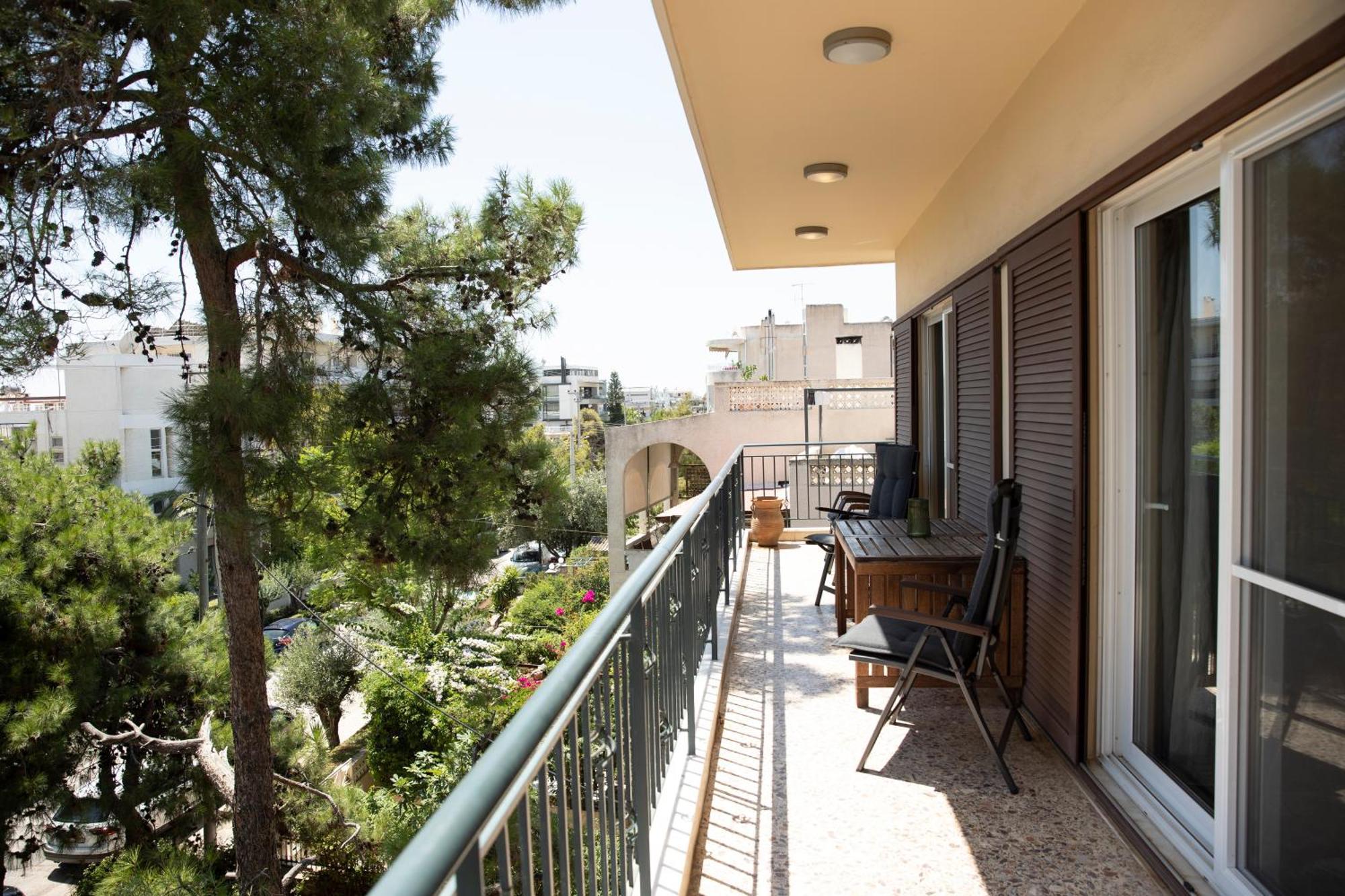 Spacious Glyfada Golf 4Br -Near Beach + Shops Atina Dış mekan fotoğraf